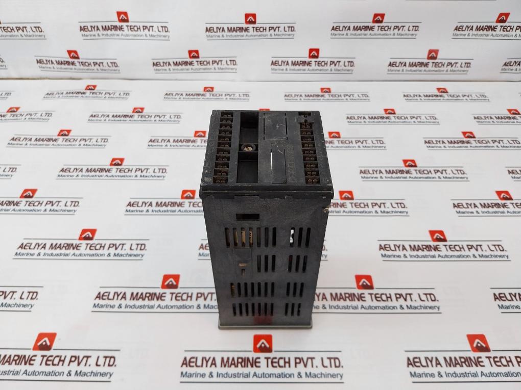 Endress+Hauser Xr25 Industrial Controller 230/115V 48…62Hz 10Va