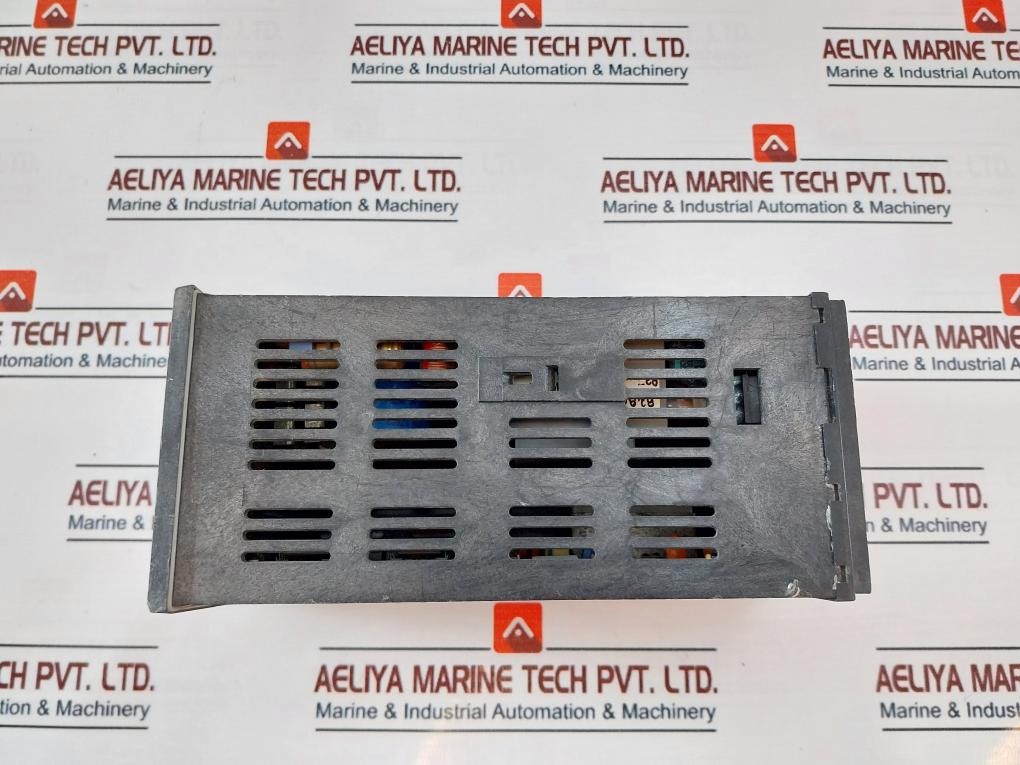 Endress+Hauser Xr25 Industrial Controller 230/115V 48…62Hz 10Va