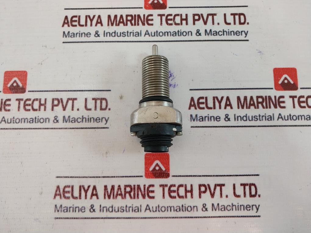 Engine Oil Pressure Switch