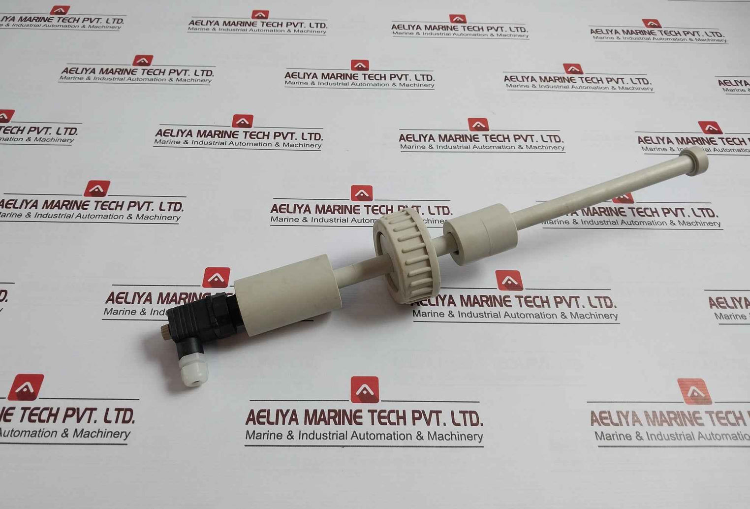 Engler Namw-2.345 Level Transmitter 24Vdc 0-10V Dn32 D40