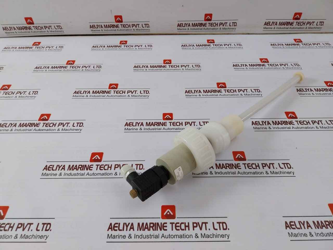 Engler Namw-4.345 Float Switch 24Vdc 0–10V