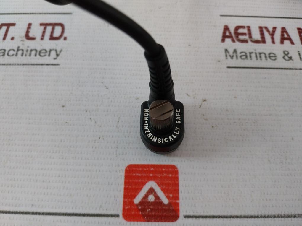 Entel Cmp750 Submersible Heavy Duty Lapel Microphone 500 Mw 75X60X35Mm V1.4