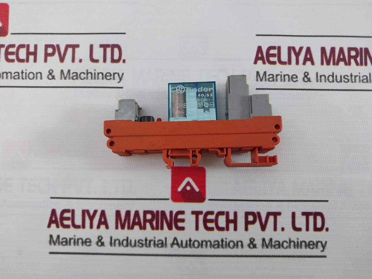 Entrelec 20 106.26 Finder Relay Module 24Vac Dc