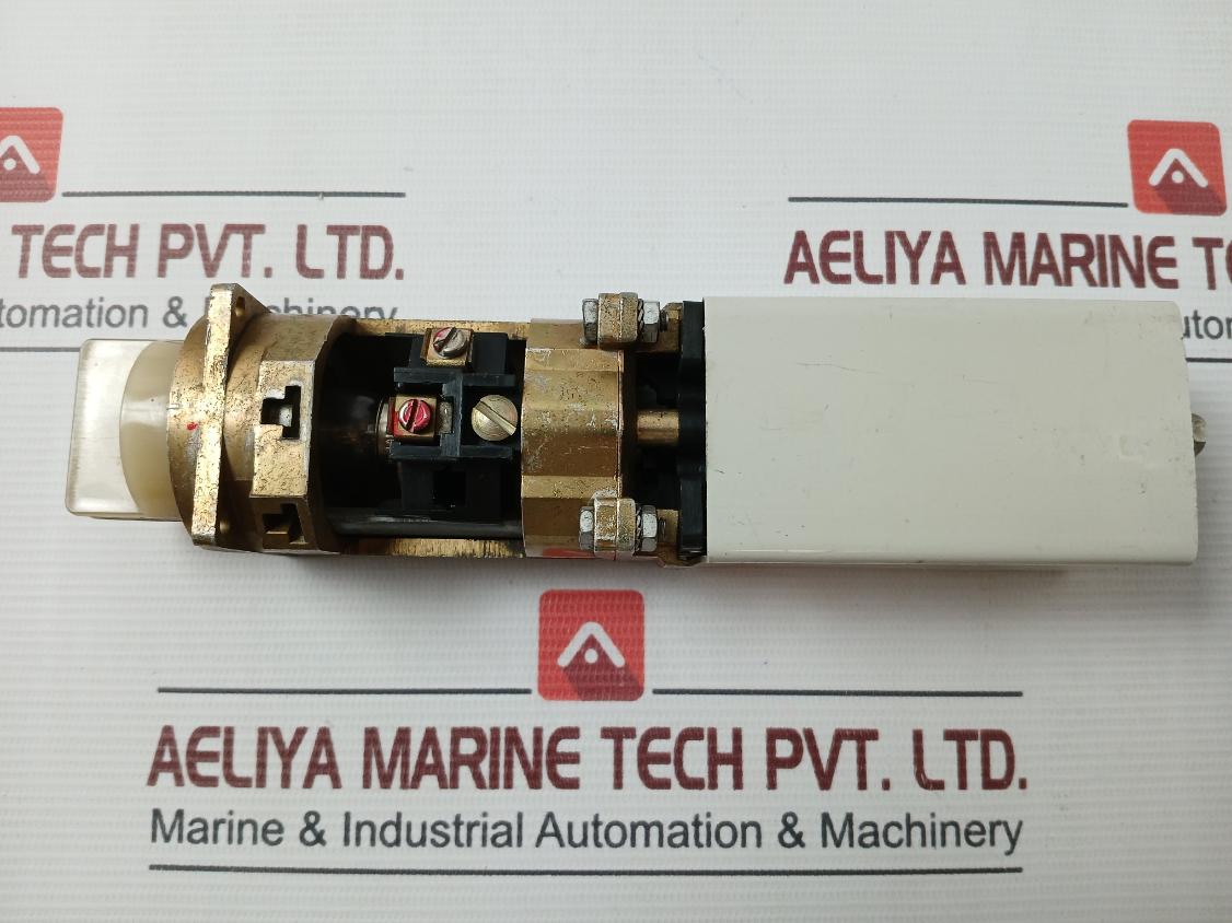 Entrelec Cp5/F1.01/F1/F1/E14/Scc Rotary Switch Unit