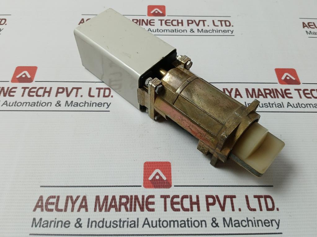 Entrelec Cp5/F1.01/F1/F1/E14/Scc Rotary Switch Unit