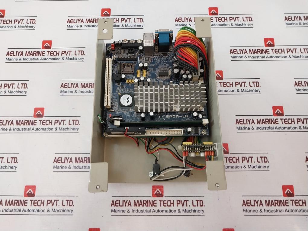 VIA EPIA-LN Mini-ITX Mainboard 10000EAG Mother Board With Cabinet Rev A2