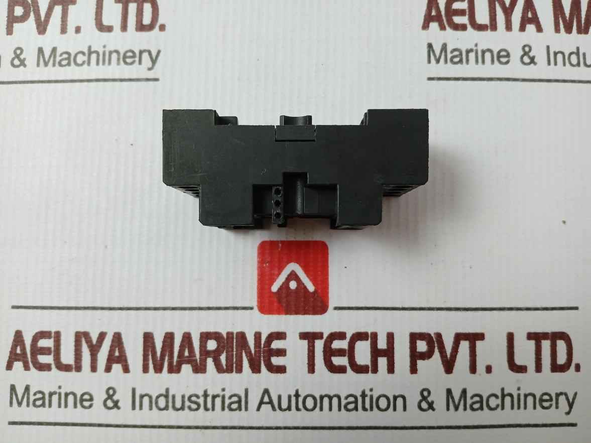 Es 15/4 Relay Socket 7A 300V Ac