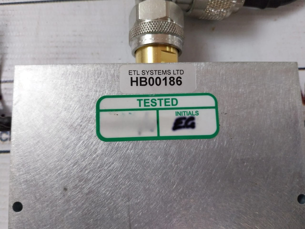 Etl Systems Div04L1A-2444 L-band (850-2150Mhz) Active Splitter With Unity Gain