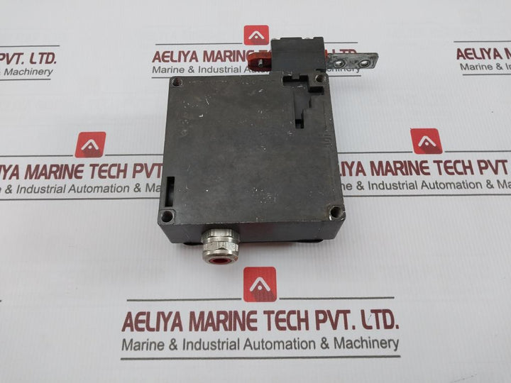 Euchner Tz1Le024Mvab-c2040 Safety Switch 24Vac/Dc Ip67