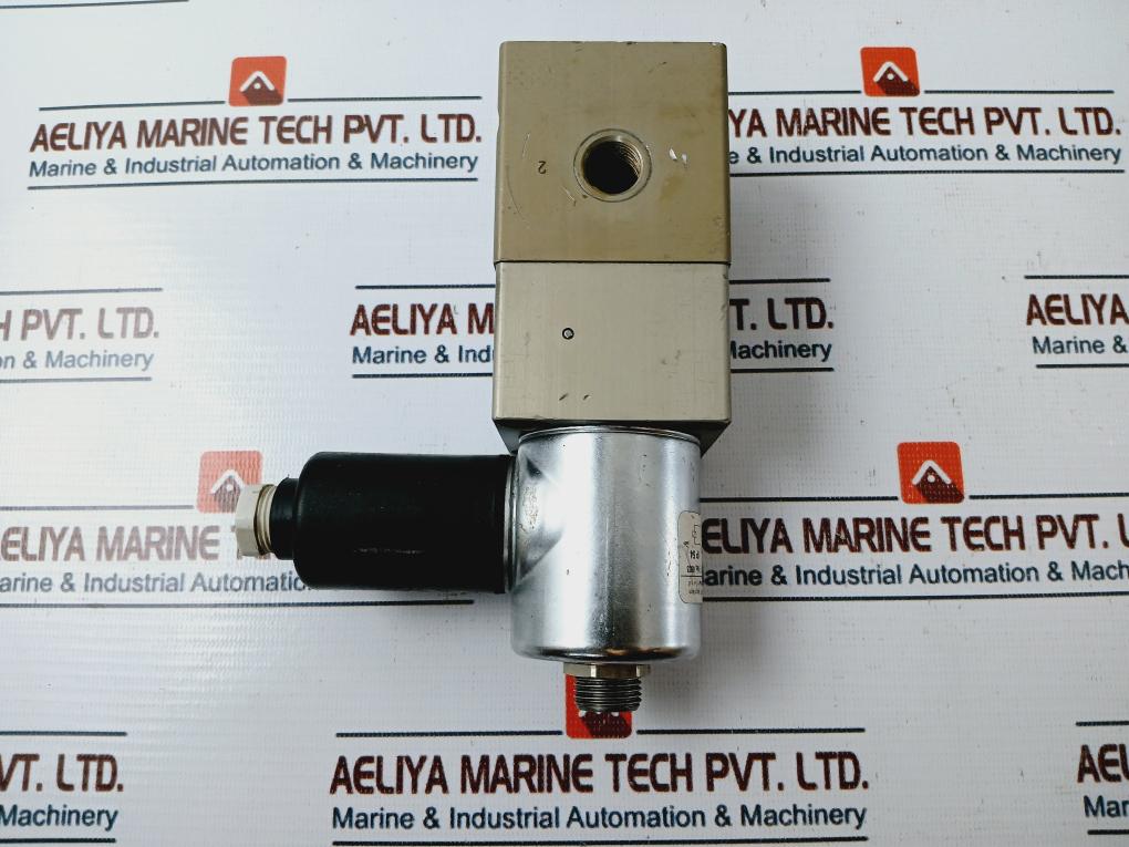 Eugen Seitz 118 105 024 N Solenoid Valve Ip54