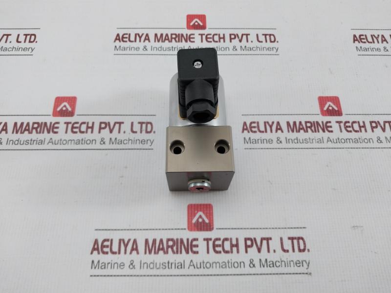 Eugen Seitz Solenoid Valve 24Vdc 11W 0-16 Bar 118 100 024N