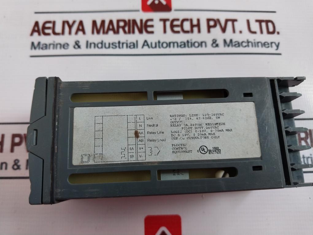 Eurotherm 2116I/Al/Vh/Eng/ Digital Temperature Controller