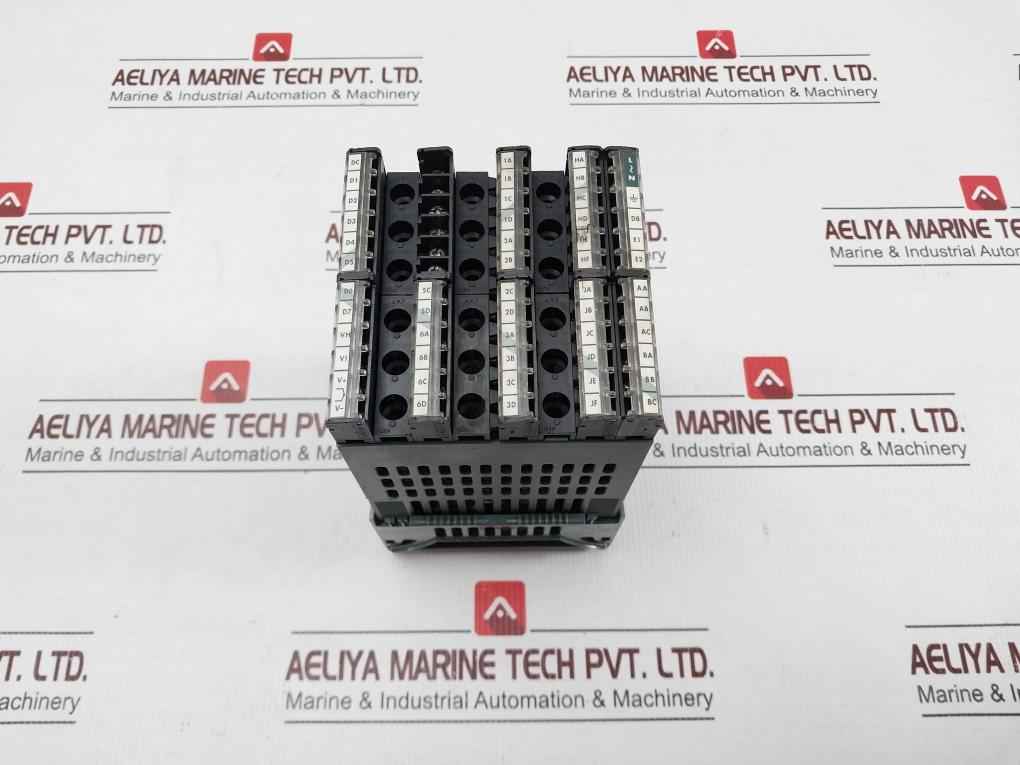 Eurotherm 2704f Advanced Multi-loop Temperature Controller 2a 240vac 20w