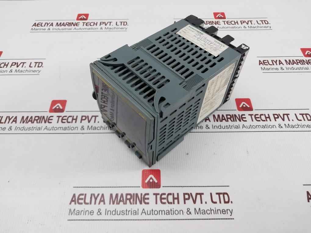 Eurotherm 2704f Advanced Multi-loop Temperature Controller 2a 240vac 20w
