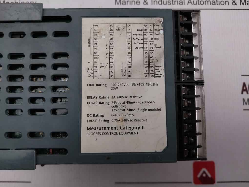 Eurotherm 2704f Advanced Multi-loop Temperature Controller 2a 240vac 20w