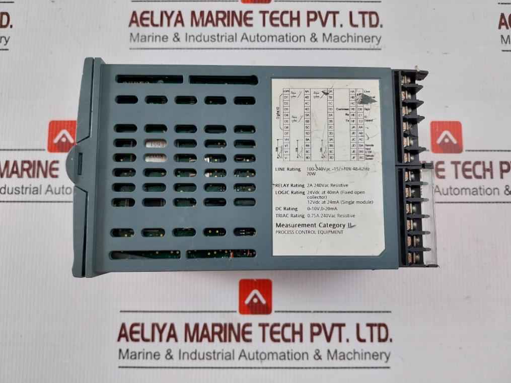Eurotherm 2704 Temperature Controller 2A 240Vac, 0-10V 0-20Ma