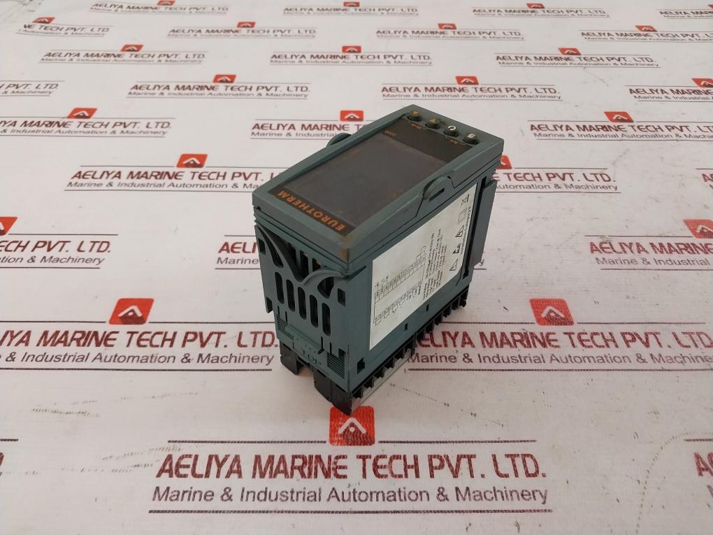 Eurotherm 3208 Temperature/ Process Controller 100-230Vac 2A 240Vac 12Vdc 12Ma