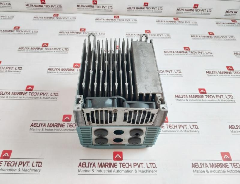 Eurotherm 605/040/400/3/F/0011/Uk/000 Internal Ssd Drive, E142140