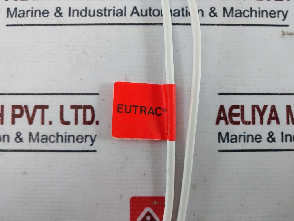 Eutrac 99-028-1/01 Power Rail Feed With Cable 12V 25A