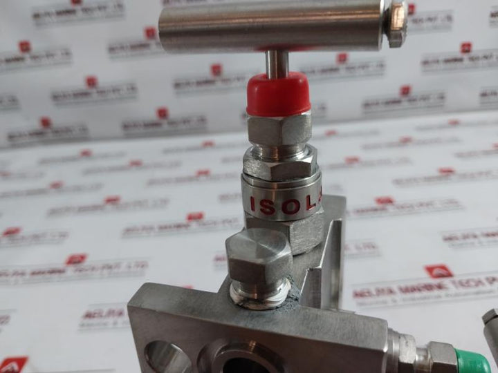Excelock E306 Dm Three Valve Manifold 1/2