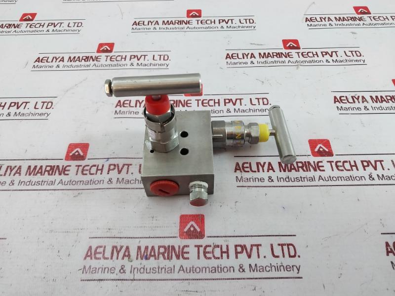 Excelock E367 Bb Two Manifold Valve 2Vm/F-hastelloy-c276 E-7690/001