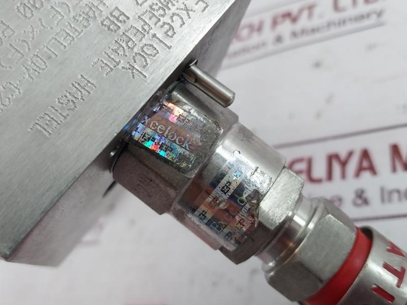 Excelock E367 Bb Two Manifold Valve 2Vm/F-hastelloy-c276 E-7690/001