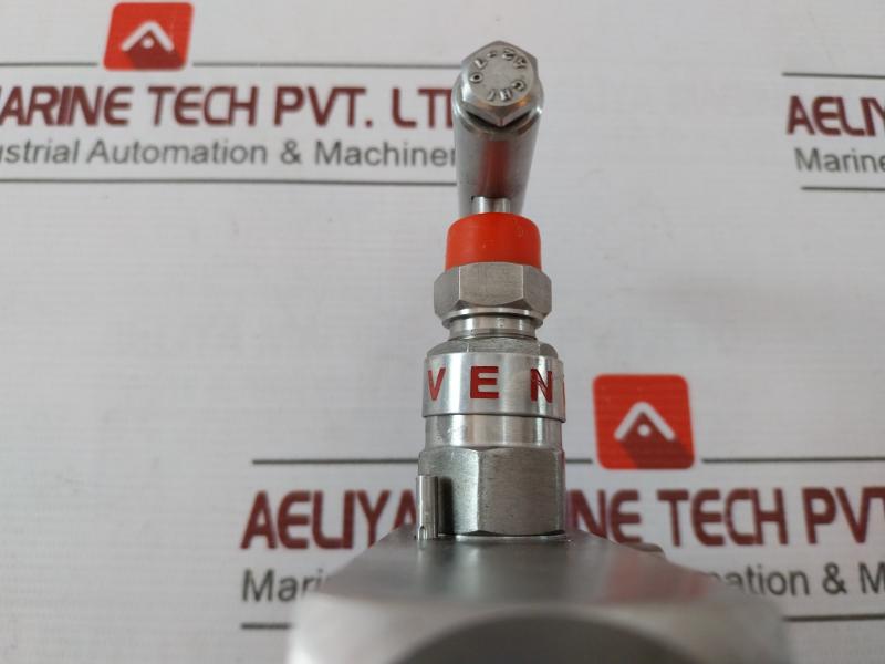 Excelock E377Cb5-8F-8Mnsie 2 Way Gauge Valve E-9757/041