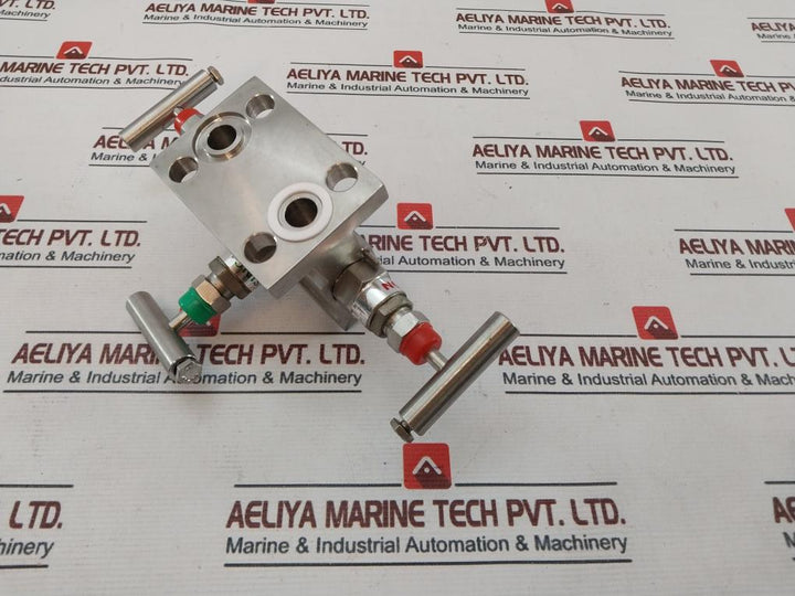 Excelock Ss316-3Wm/T Valve Manifold 6000 Psi