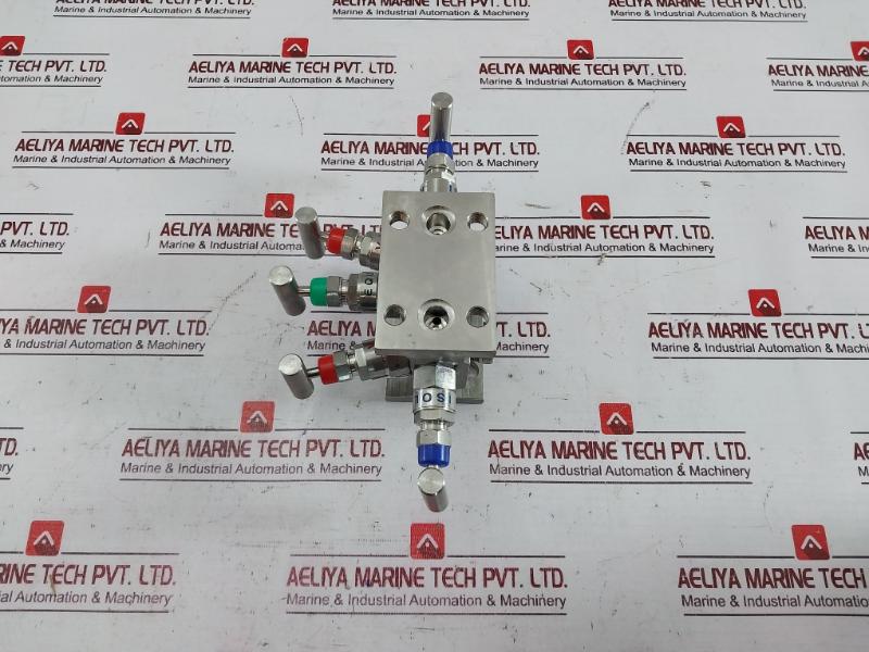 Excelock Svmf51123112 Five Valve Manifold 6000 Psi Ss 316 E502 Ff