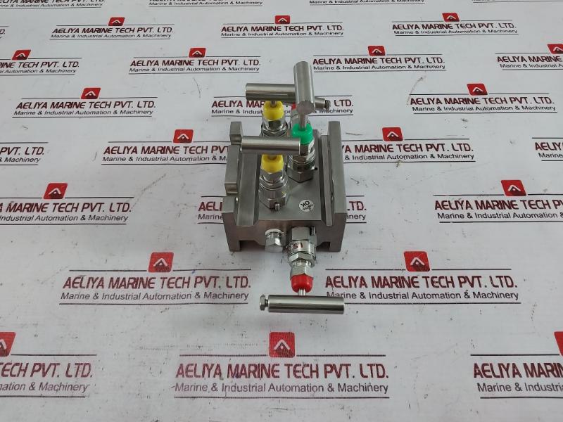 Excelock Svmf51123112 Five Valve Manifold E501 Ff Ss 316