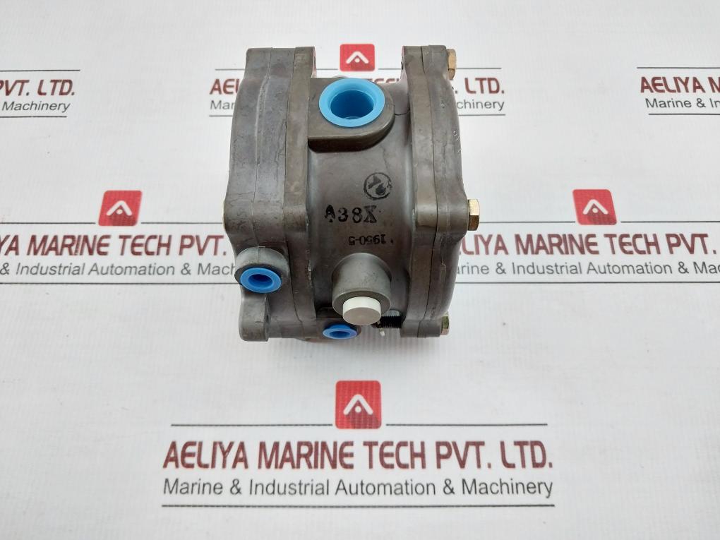 Explosion-proof Differential Pressure Switch 1950-5-2F Dwyer 10Psi