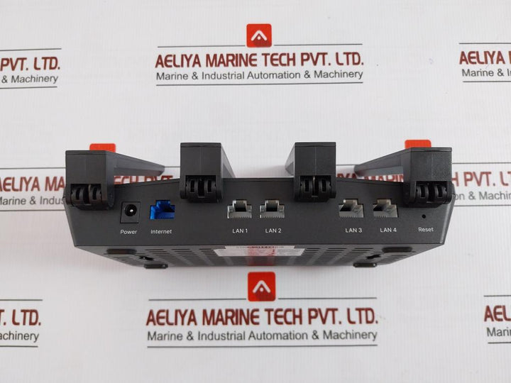 Ultra Fast Wi-fi 6 Vpn Router Set 12V---1.5A Expressvpn Aircove-ax1800