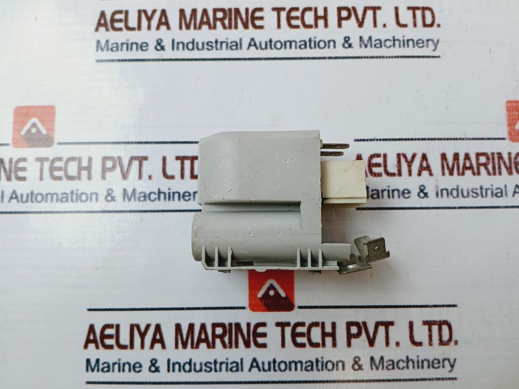 F 11.126/784-A23 Washing Machine Mains EMI Capacitor 120/250V~