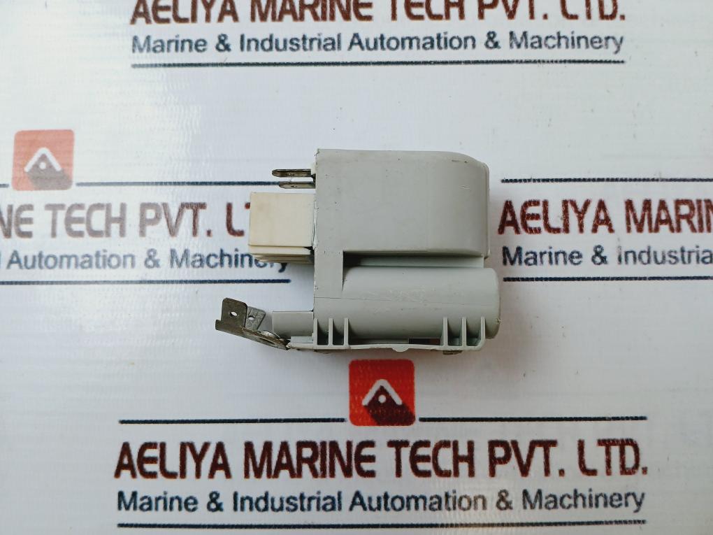 F 11.126/784-A23 Washing Machine Mains EMI Capacitor 120/250V~