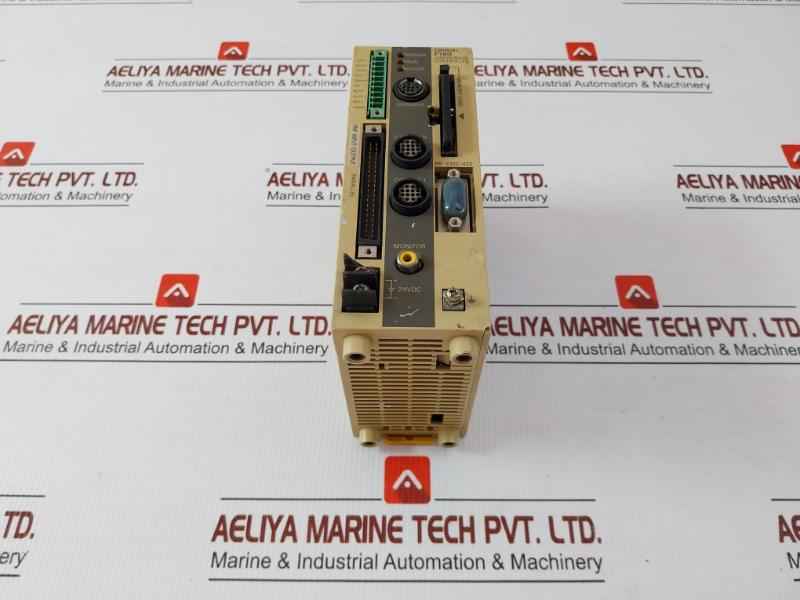 F160-c15E-2 Vision Mate Controller Omron Dc24V 1.6A