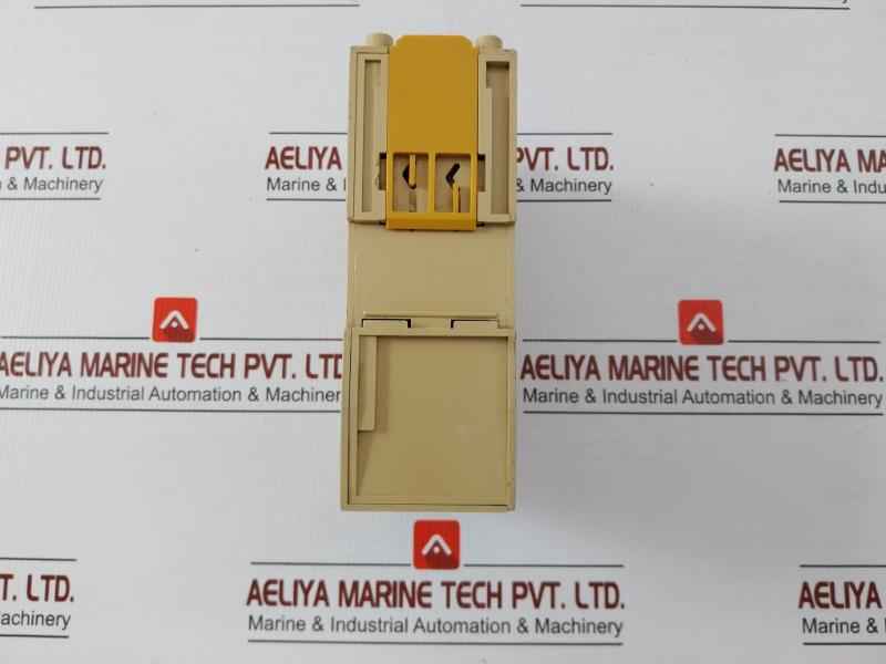 F160-c15E-2 Vision Mate Controller Omron Dc24V 1.6A