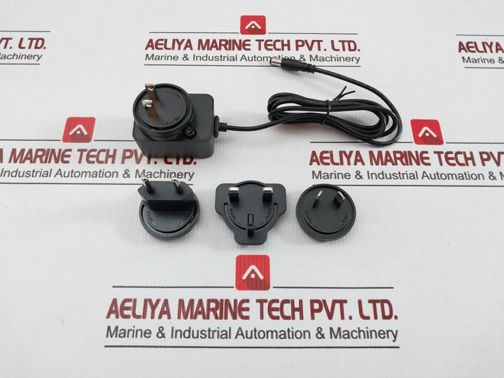 F45 Dc 12V 1A Connectivity Hub Set