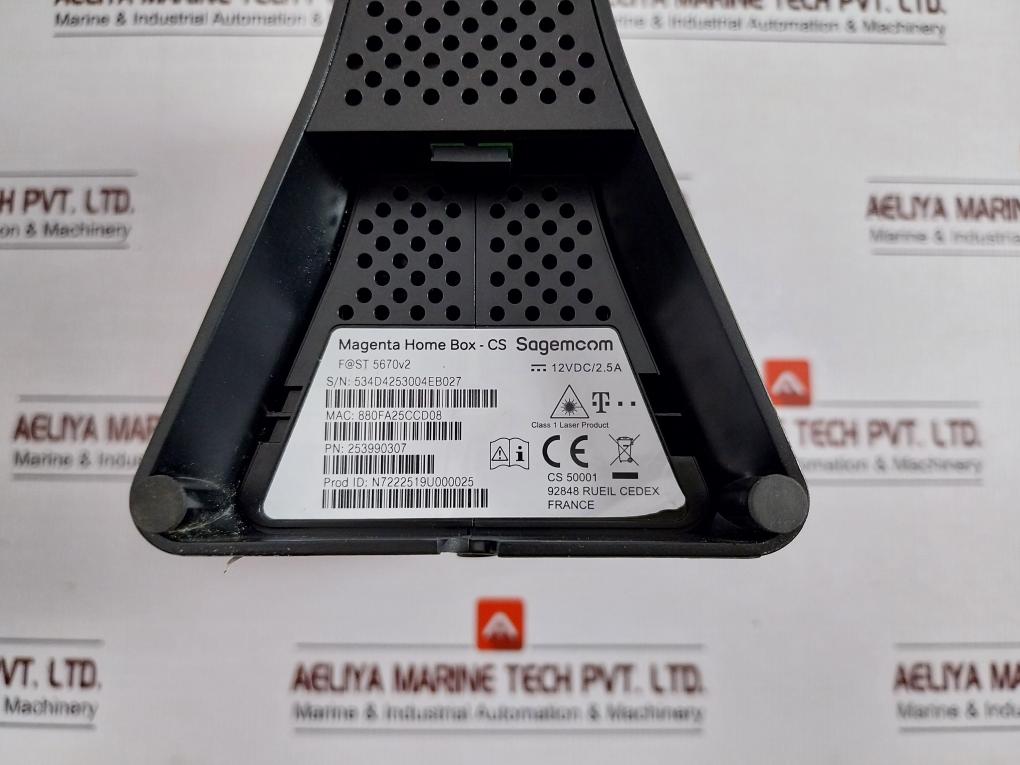 F@St 5670V2 Home Box Wireless Router With Adapter 200-240V 50/60Hz Sagemcom