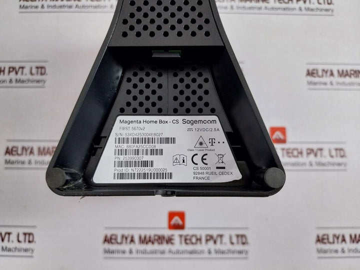 F@St 5670V2 Home Box Wireless Router With Adapter 200-240V 50/60Hz Sagemcom