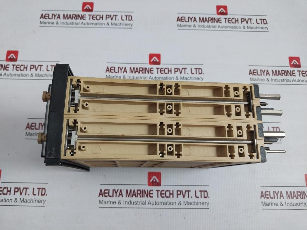 Bistable Industrial Relay 110V Fabbrica Italiana Rele M2Sb1A.3