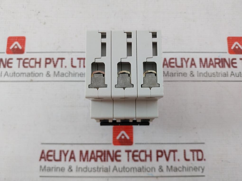 Faiel S193 Circuit Breaker Fuse Switch C10 6000/3 9437