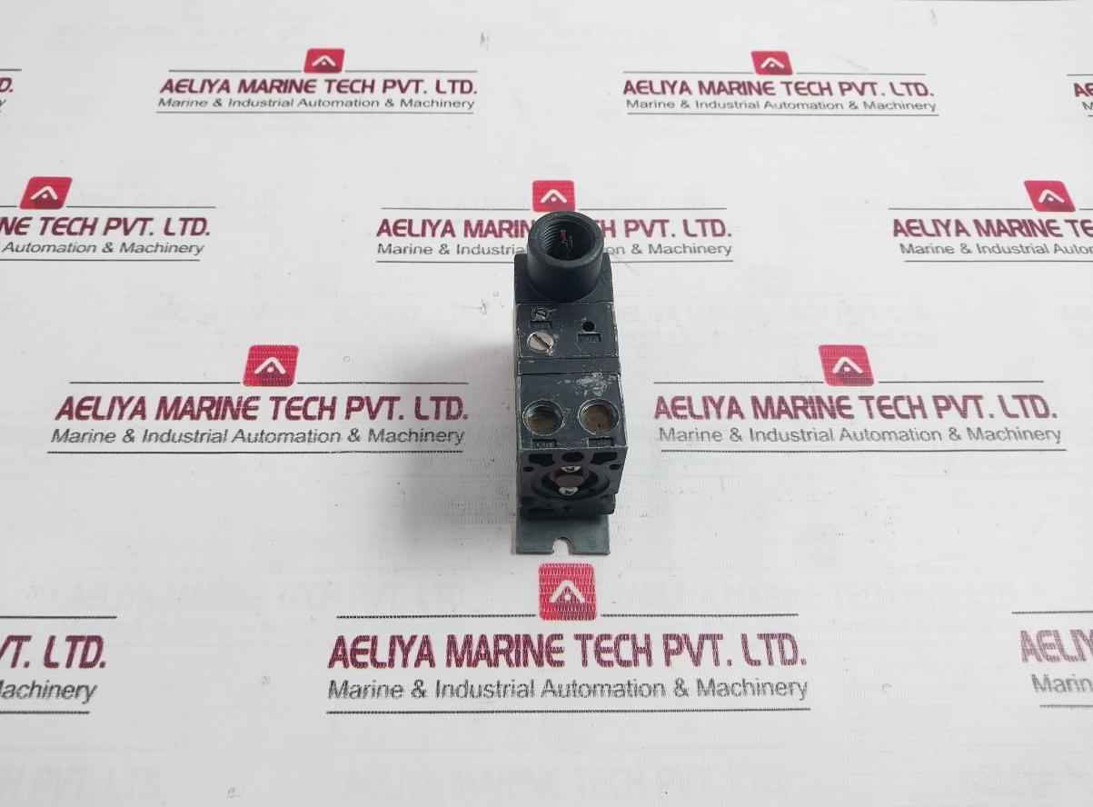 Fairchild Ta-6000-401 Electro-pneumatic Transducer 4-20 Ma 20-120 Psig