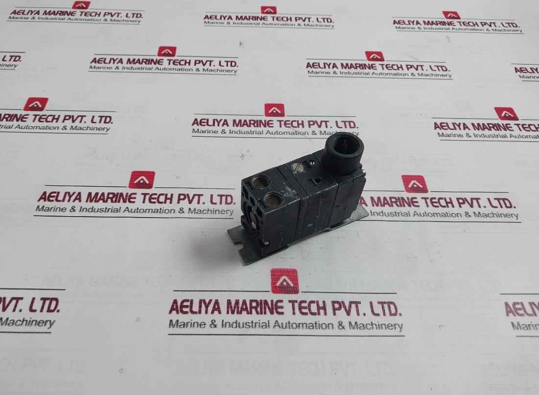 Fairchild Ta-6000-401 Electro-pneumatic Transducer 4-20 Ma 20-120 Psig