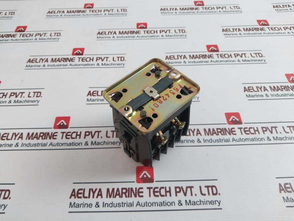 Fantini Cosmi H13Ar Three-pole Contactor 220V 50Hz 25 Amp