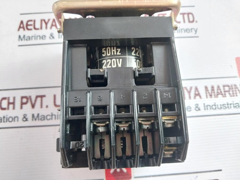 Fantini Cosmi H13Ar Three-pole Contactor 220V 50Hz 25 Amp