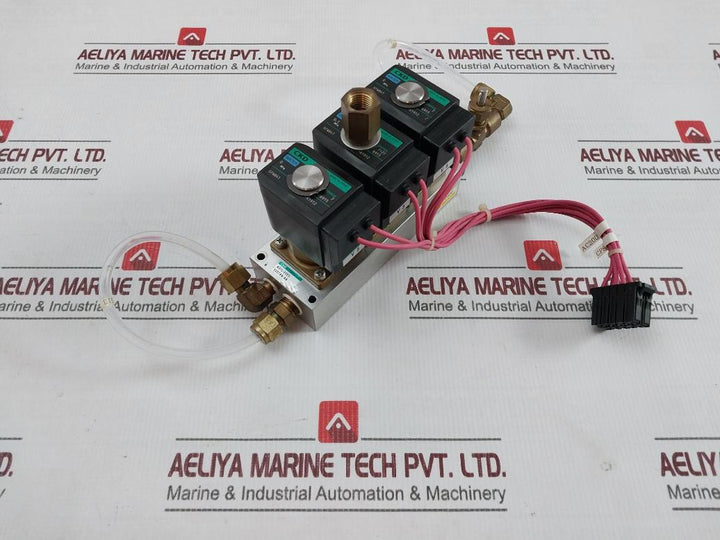 Fanuc A04B-0818-d400 Ckd Solenoid Valve Manifold Assy 200V 50/60Hz