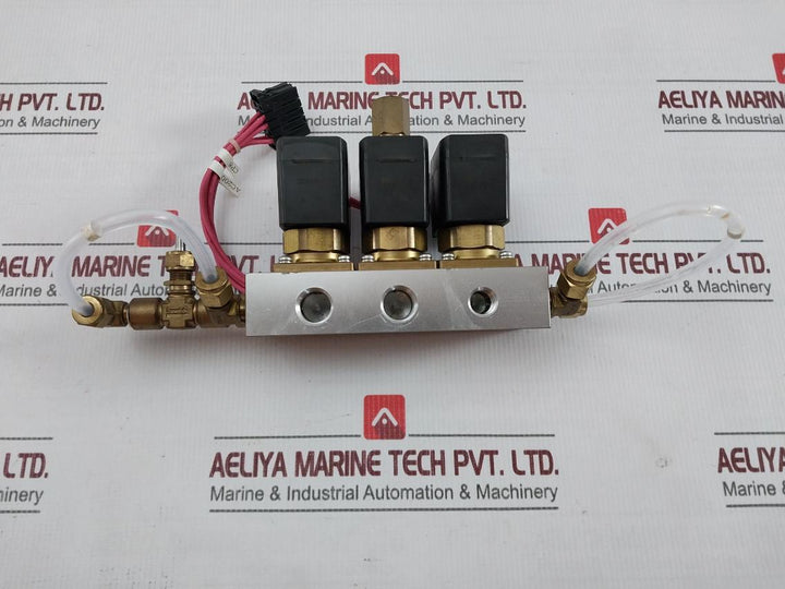 Fanuc A04B-0818-d400 Ckd Solenoid Valve Manifold Assy 200V 50/60Hz