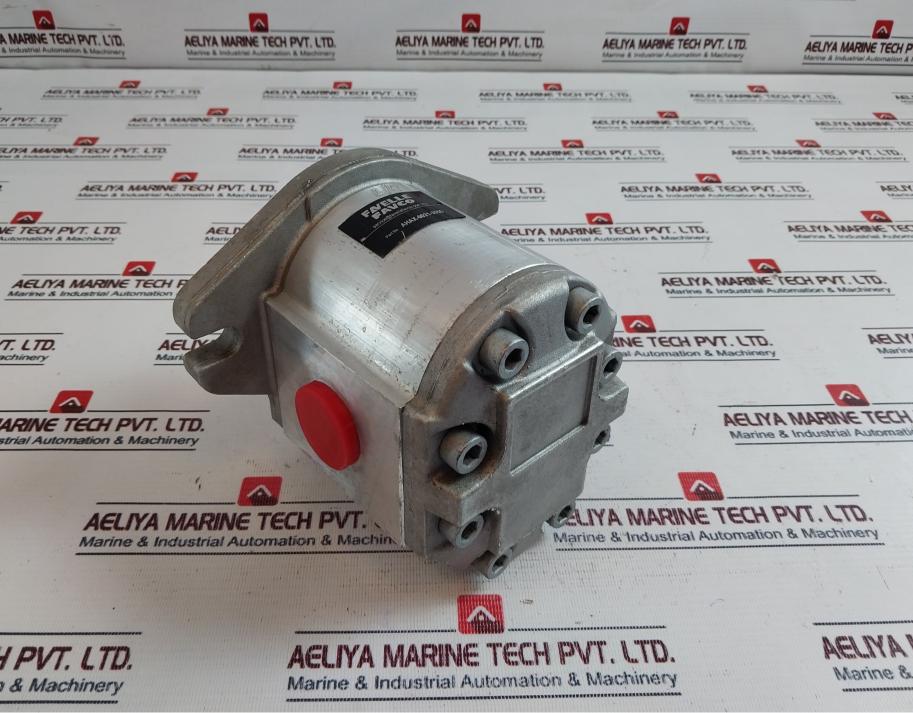 Favelle Favco AHAX-0021-3000 Pump Cooling Oil Gearbox