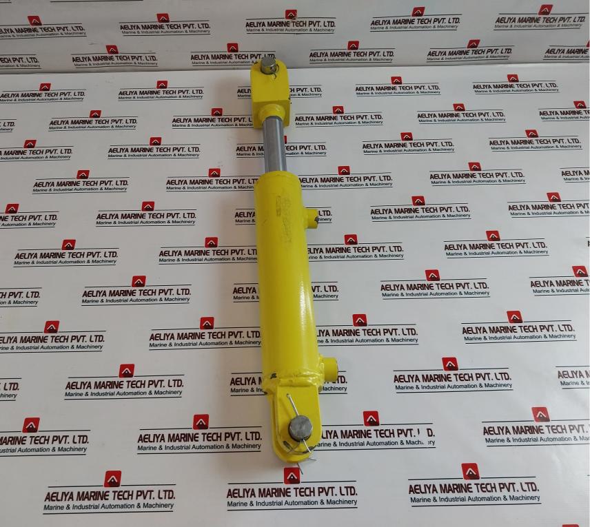 Favelle Favco Ahex-0001-2000 Single Acting Cylinder 8/10K