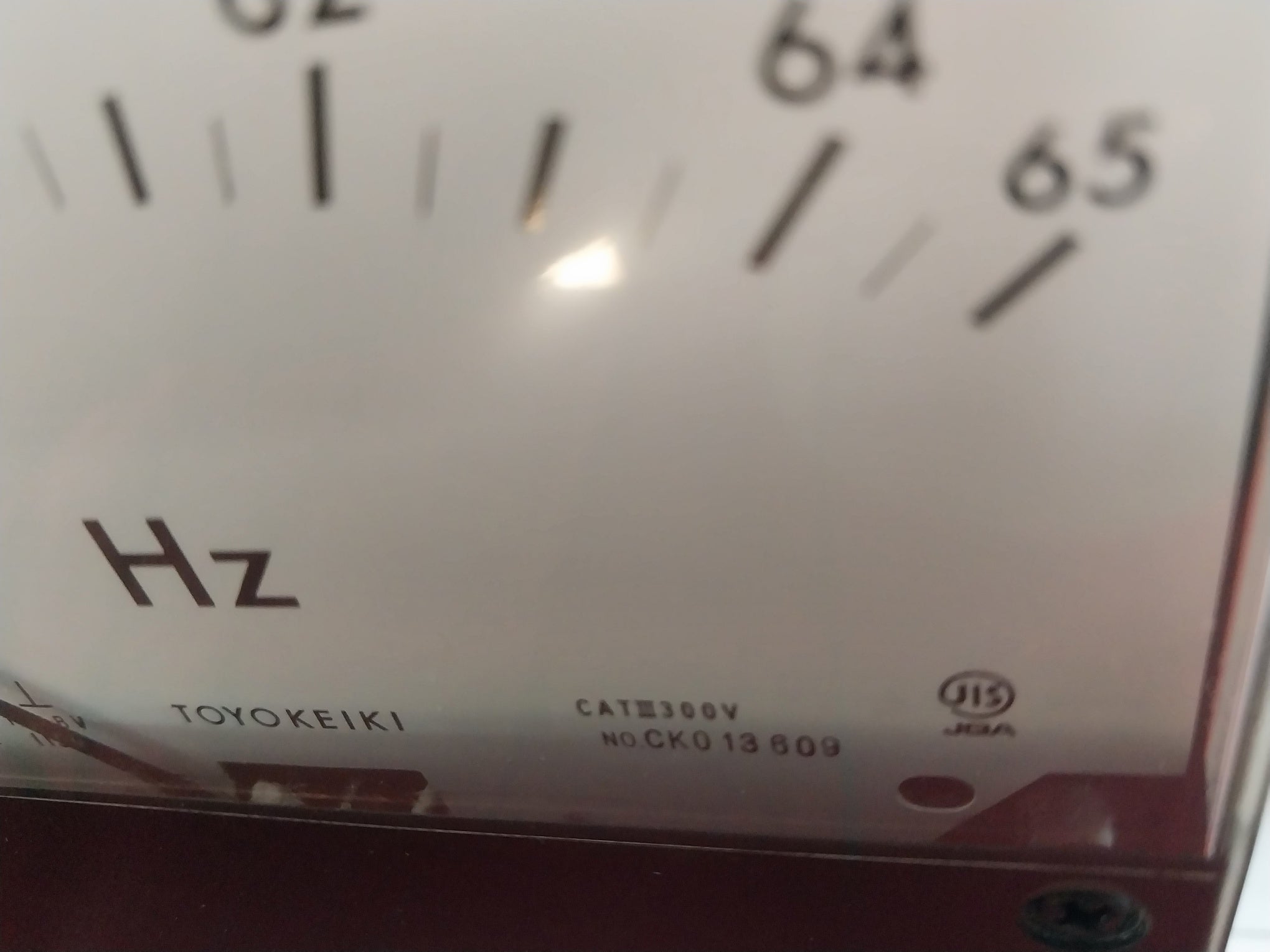 Fcf-12 Nbv Frequency Meter Toyo Keiki 55-60-65 Hz